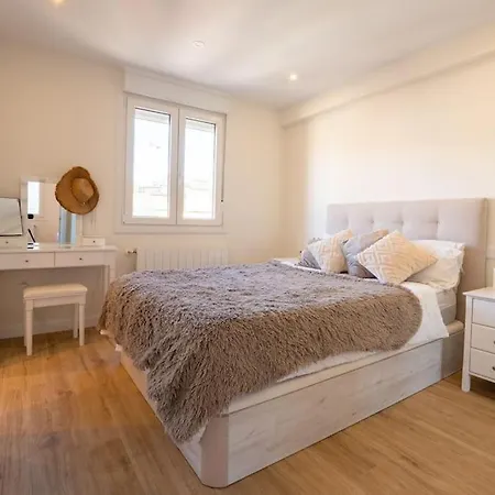 Lujo Urbano: 2habs. Sdr Apartman